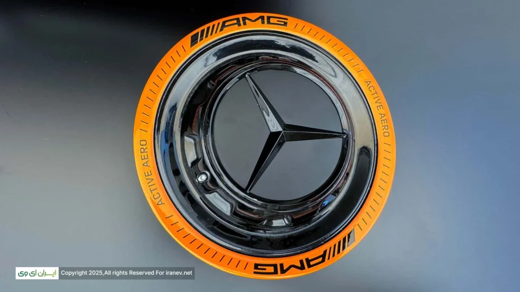 لوگو مرسدس بنز در مرکز رینگ آیرودینامیک فعال کانسپت مرسدس-AMG GT XX